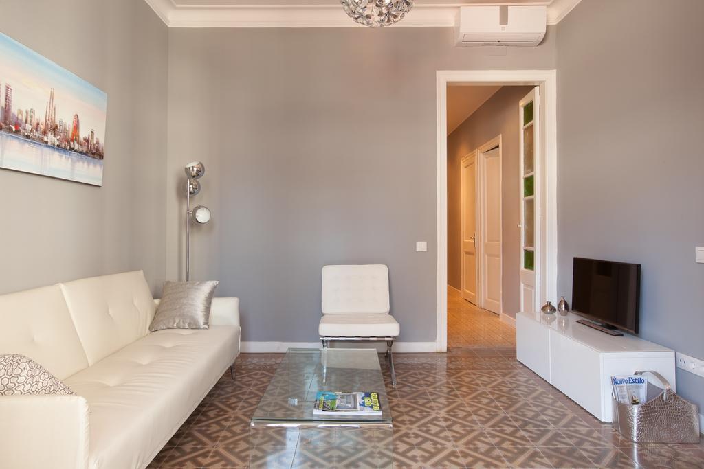 Enjoy Apartments Sofia Barcelona Exterior foto